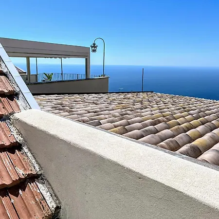 The Terrace Of Your Dreams * カステルモーラ